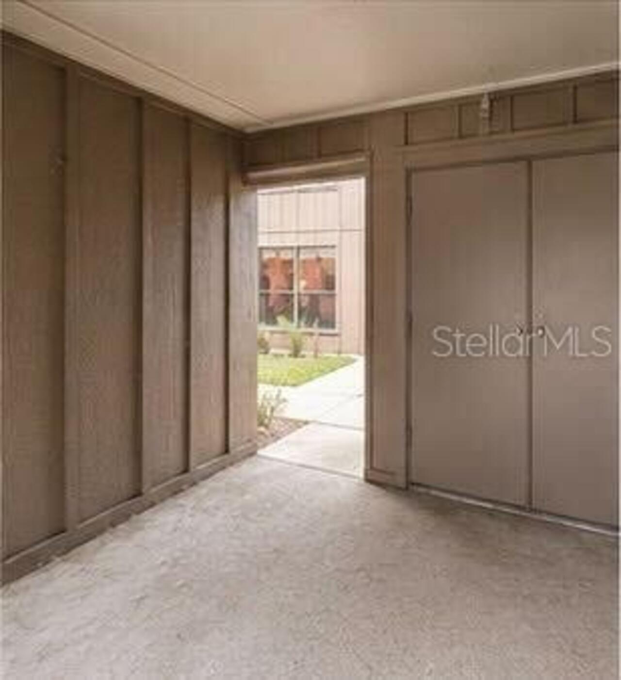 Listing Photo 12