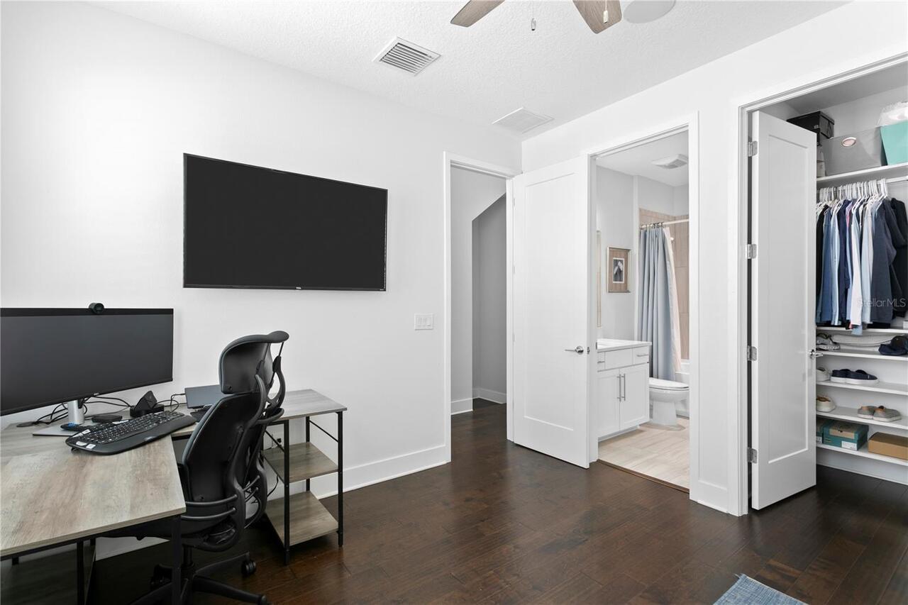 Listing Photo 13