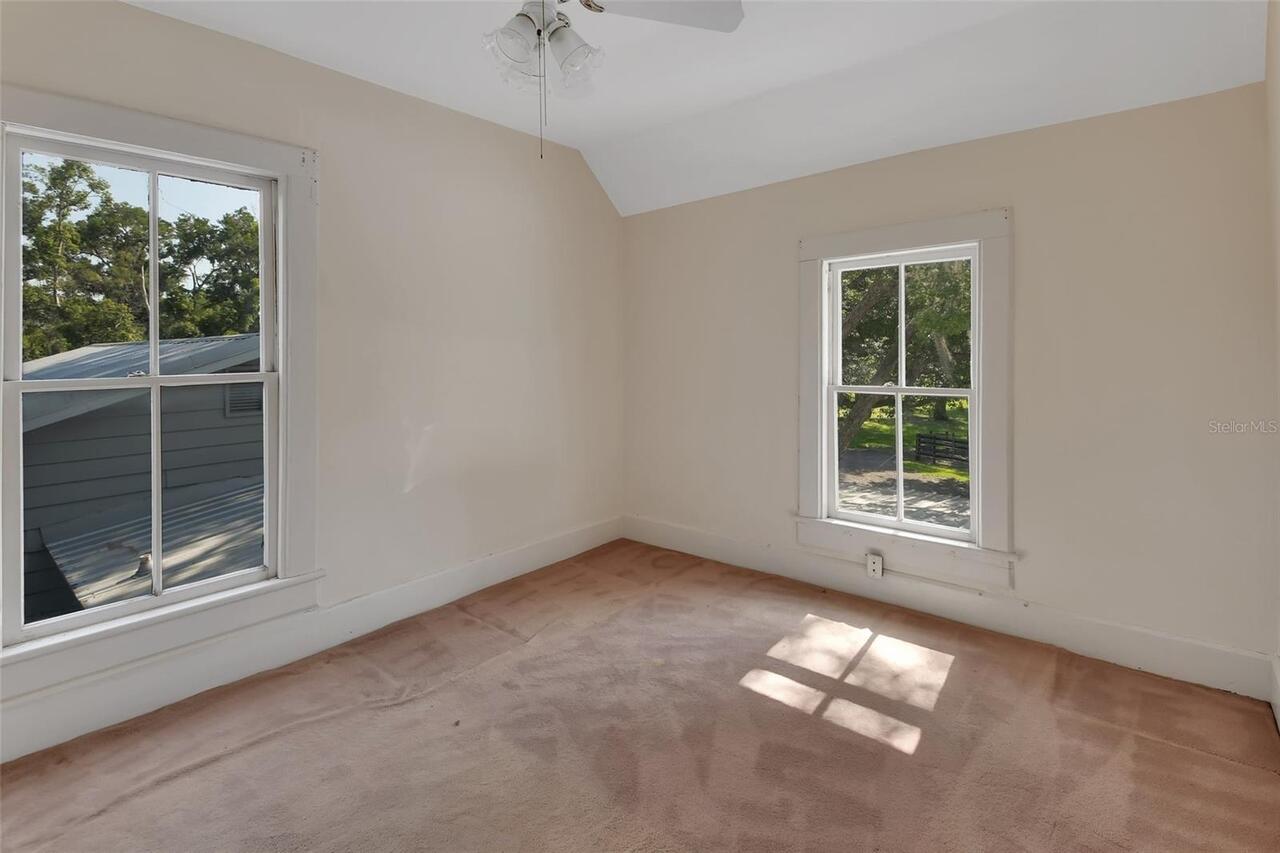 Listing Photo 19