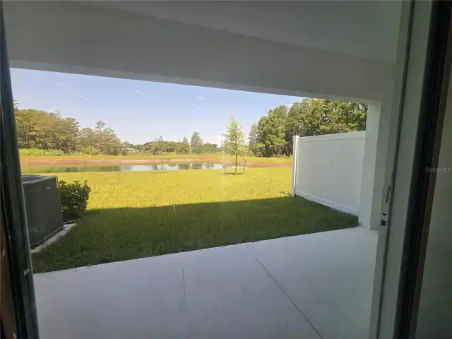 Listing Photo 8