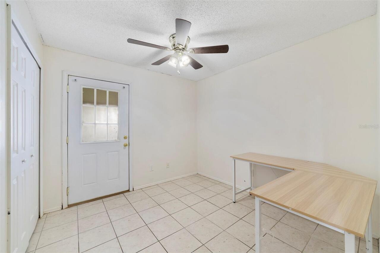 Listing Photo 10