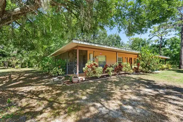 Listing Photo 34