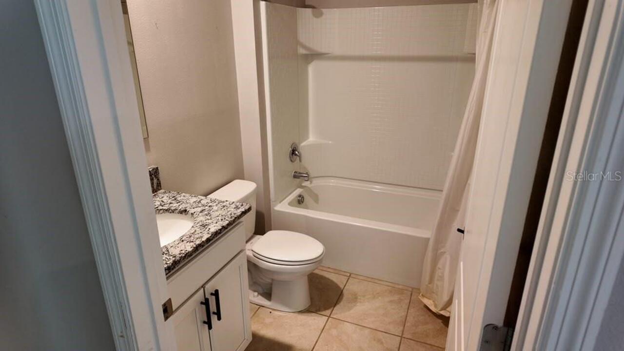 Listing Photo 14