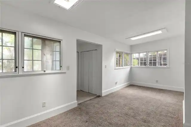 Listing Photo 21