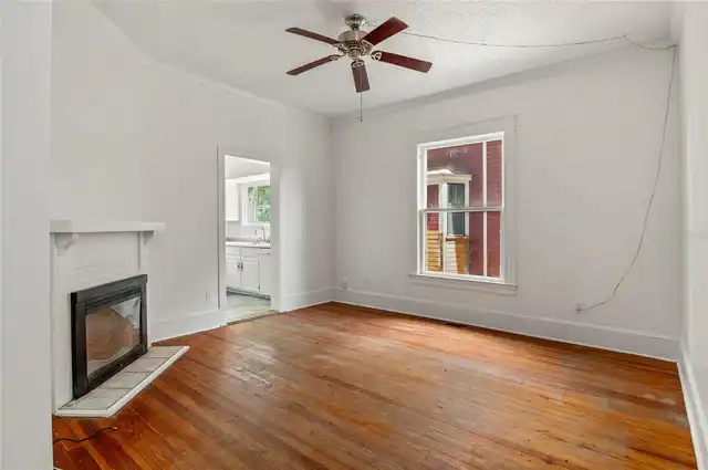 Listing Photo 25