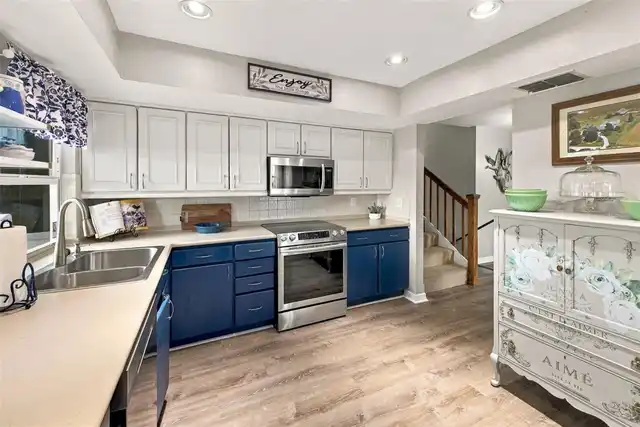 Listing Photo 15