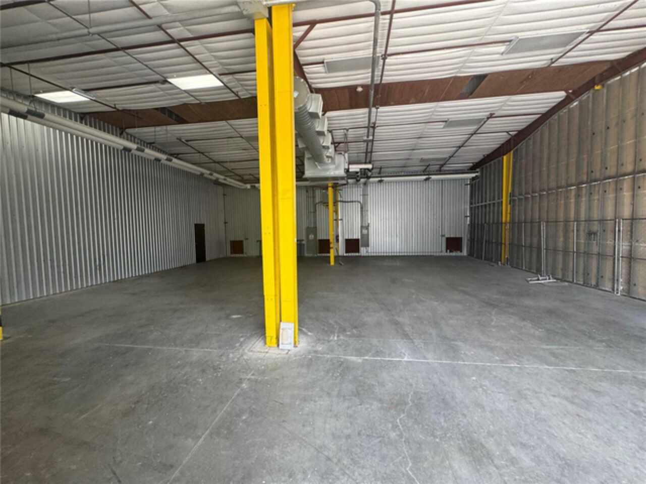 Listing Photo 6