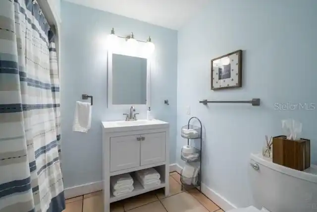 Listing Photo 11