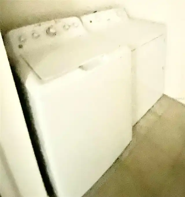 Listing Photo 9
