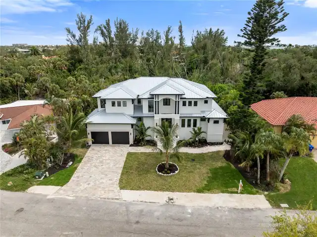 Listing Photo 21