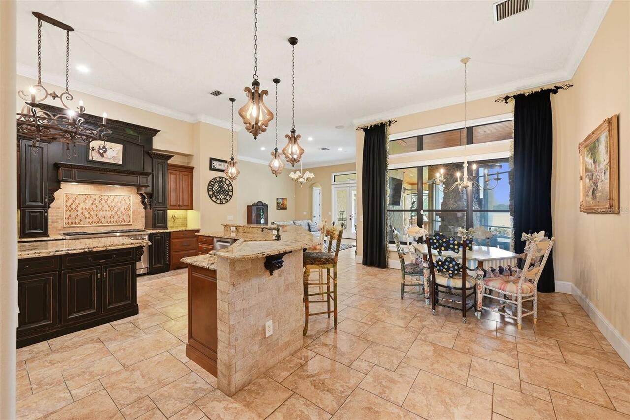 Listing Photo 16