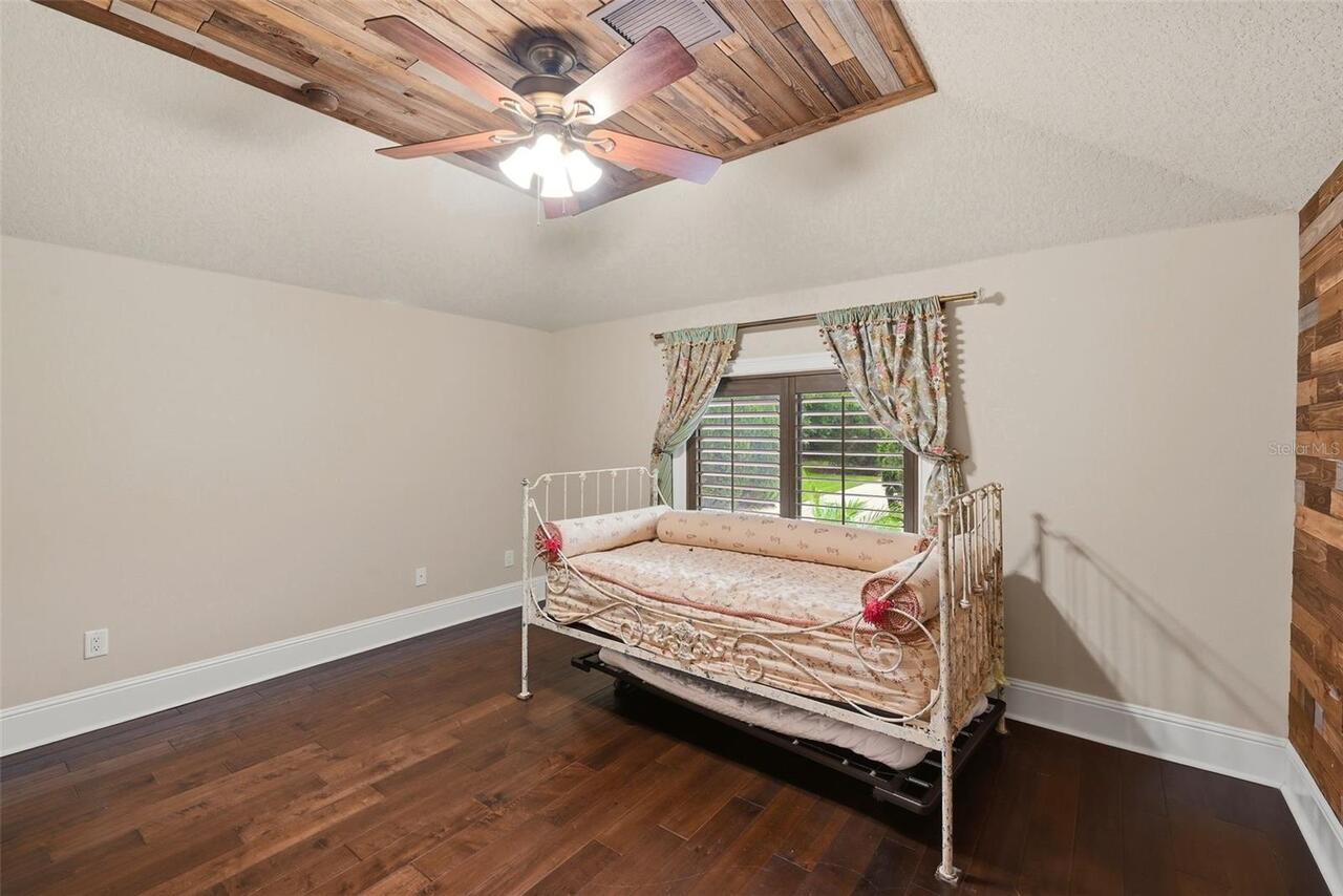 Listing Photo 57