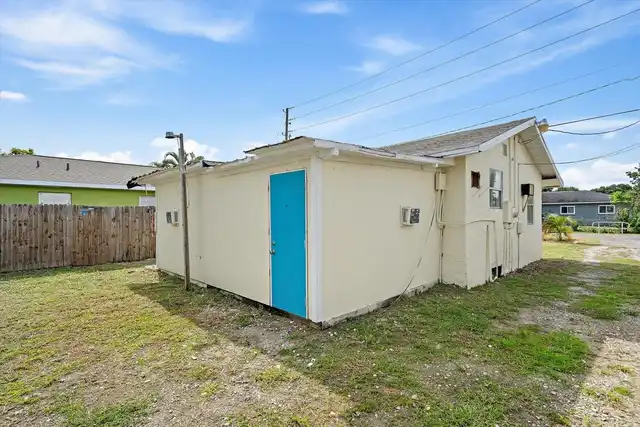 Listing Photo 23