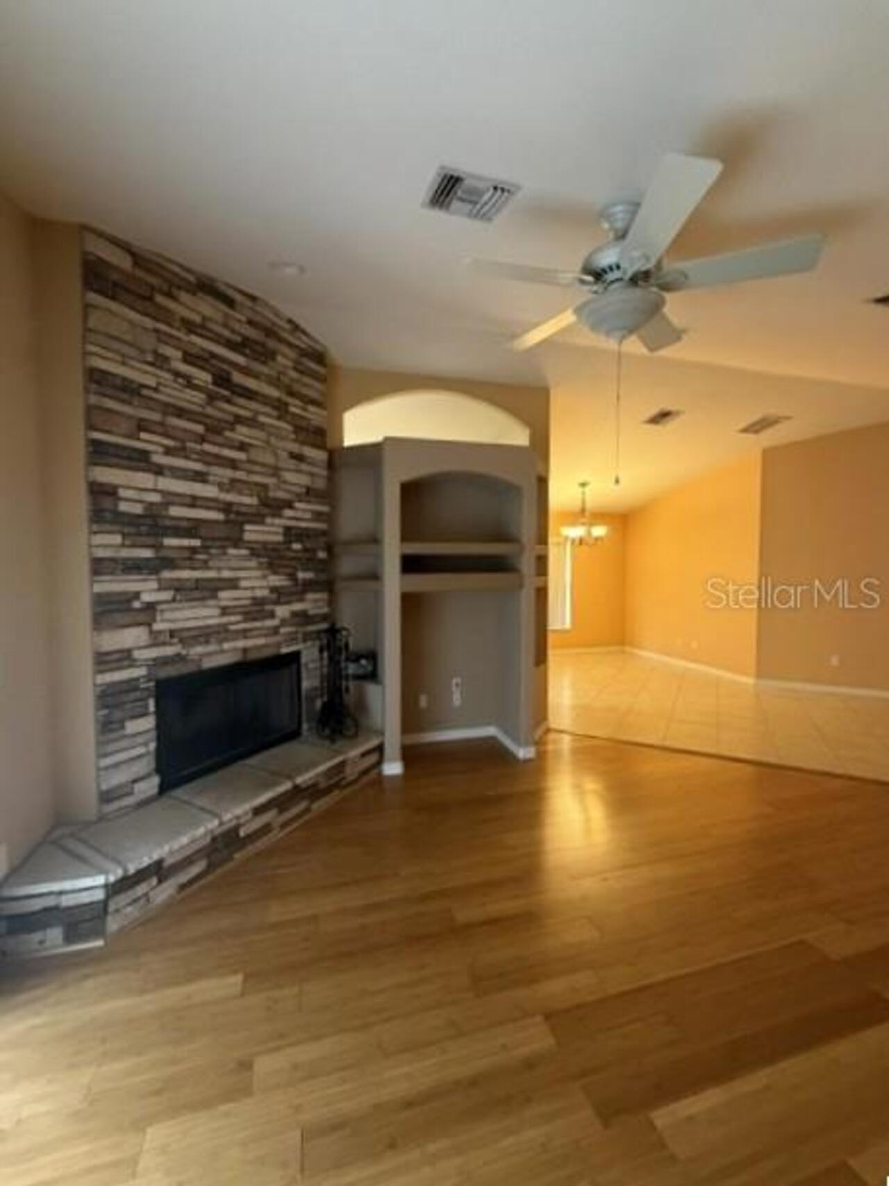 Listing Photo 9