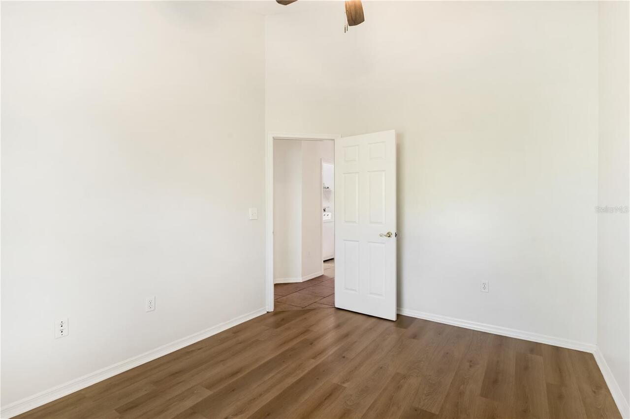 Listing Photo 24