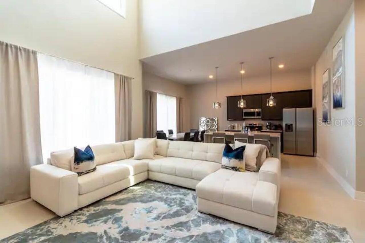 Listing Photo 8