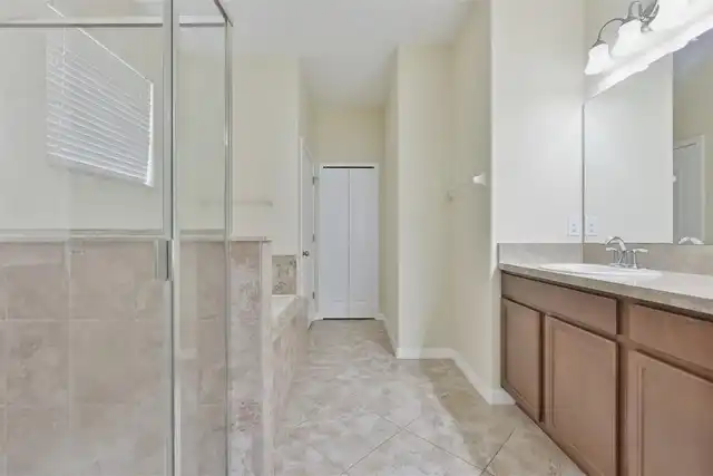 Listing Photo 26