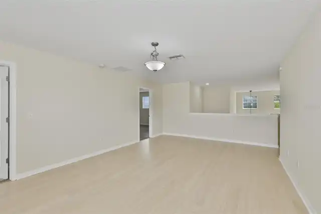 Listing Photo 32