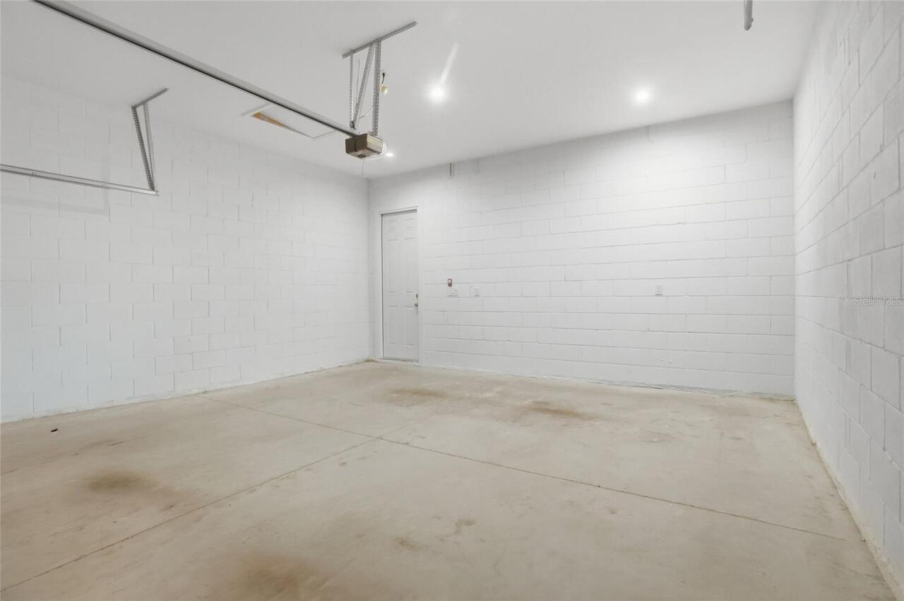 Listing Photo 33