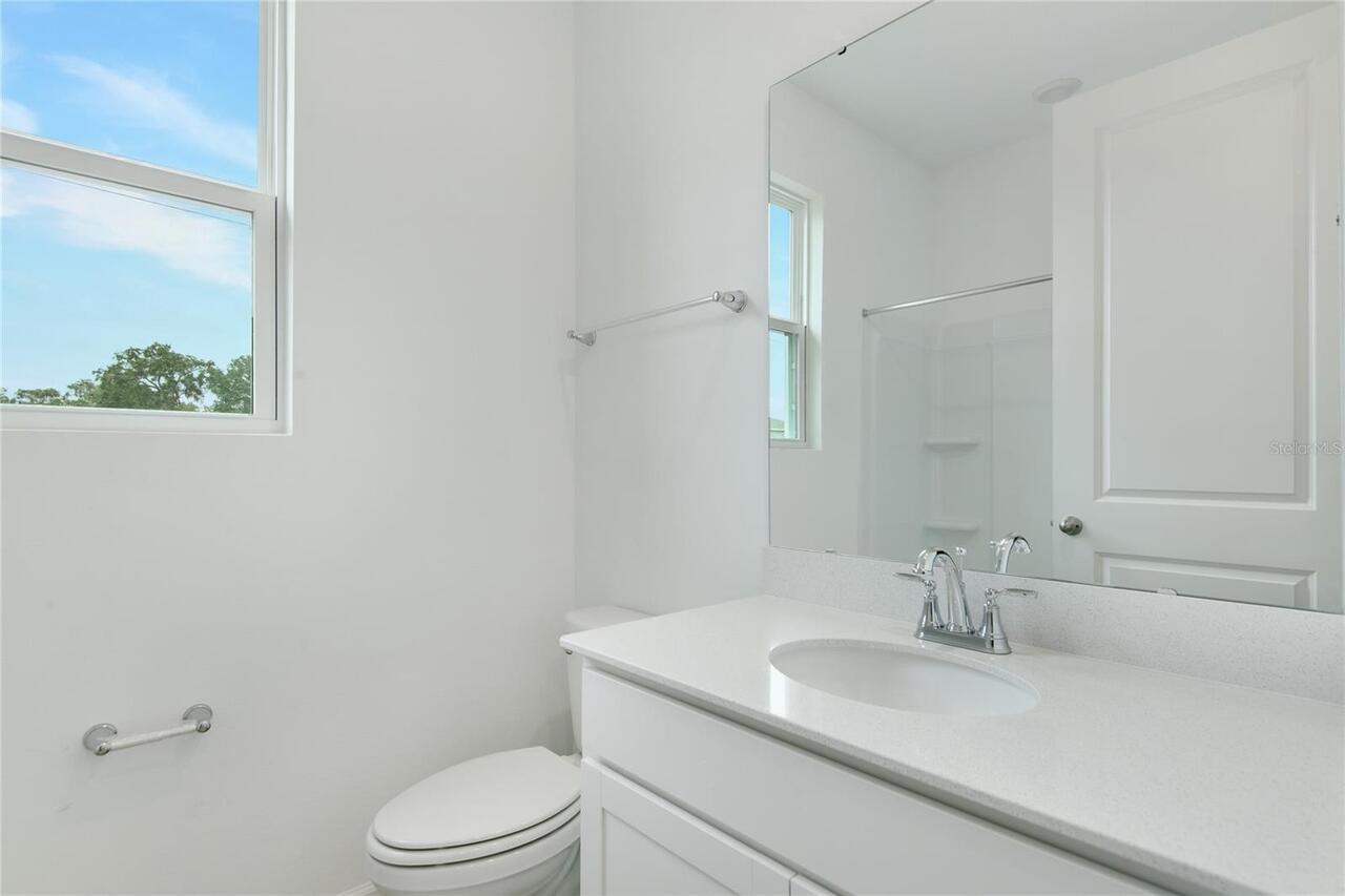 Listing Photo 12