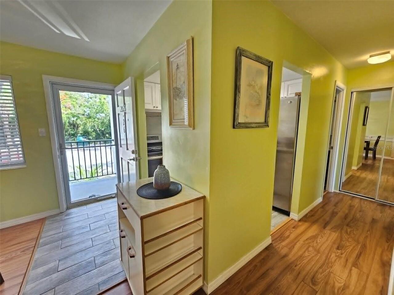 Listing Photo 6