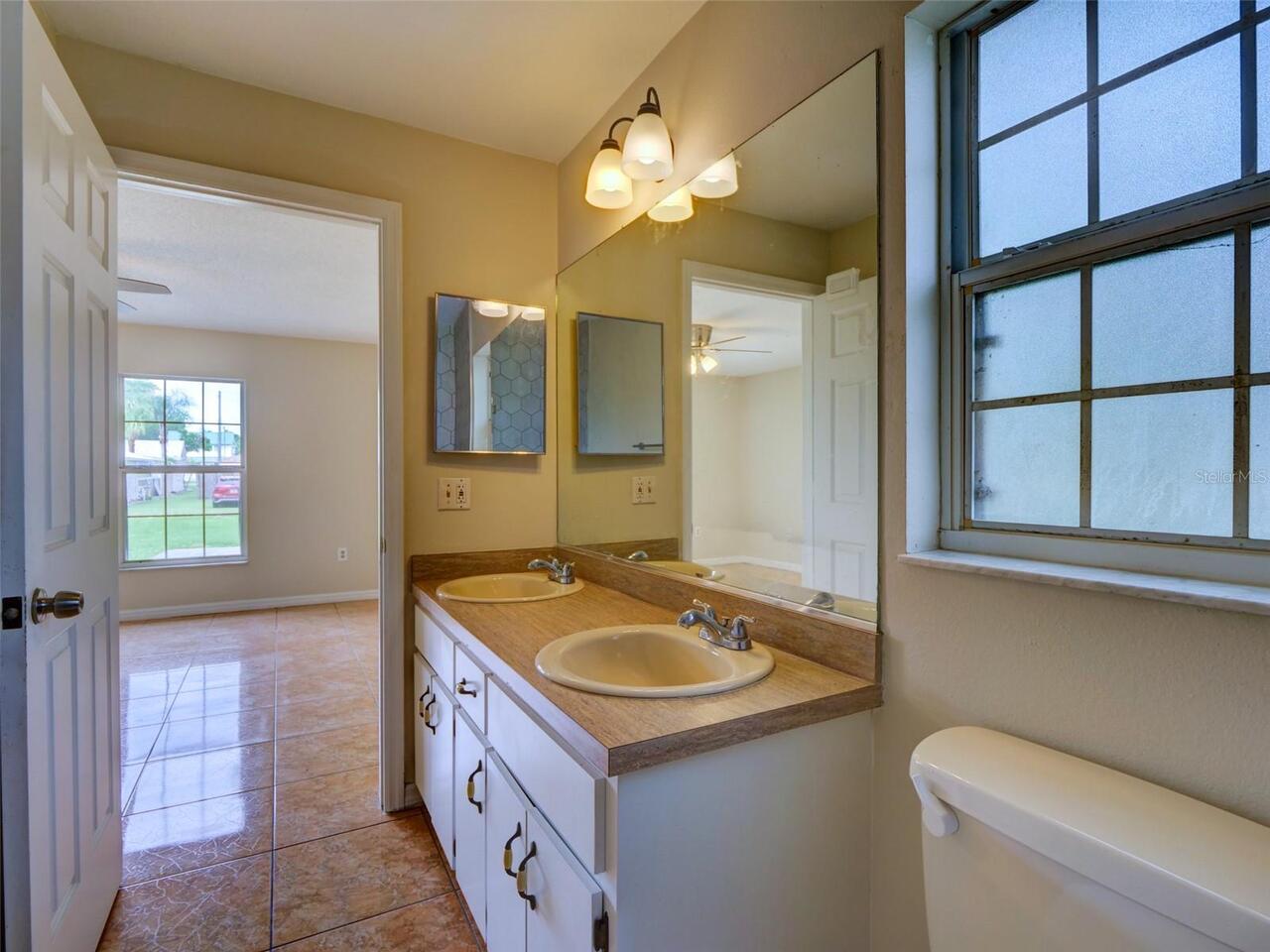 Listing Photo 22