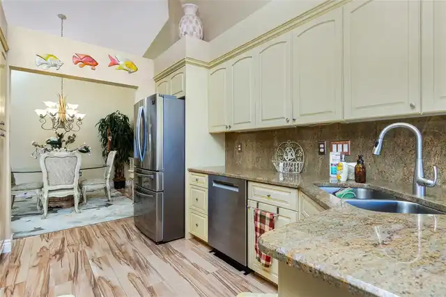 Listing Photo 22