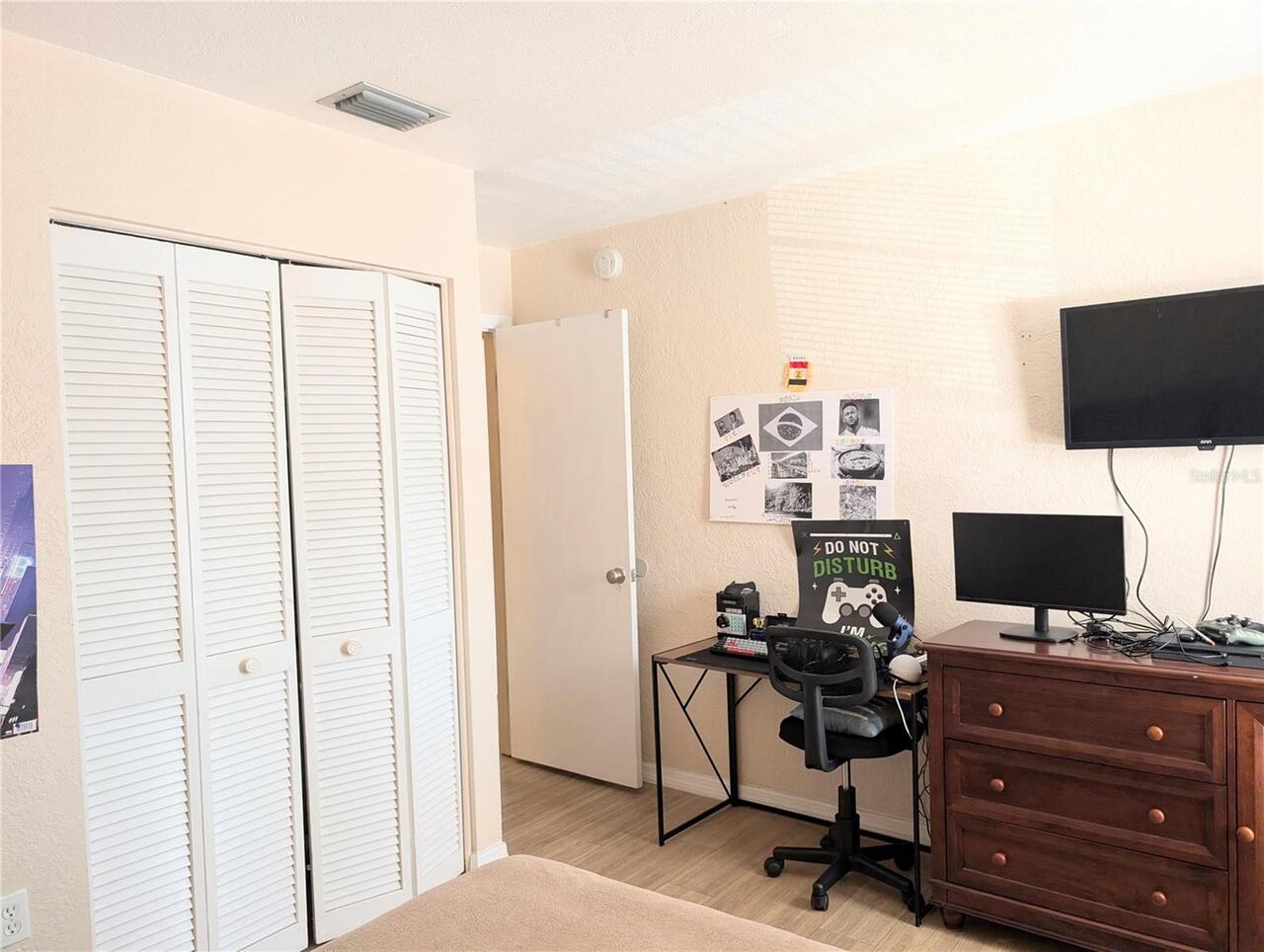 Listing Photo 28