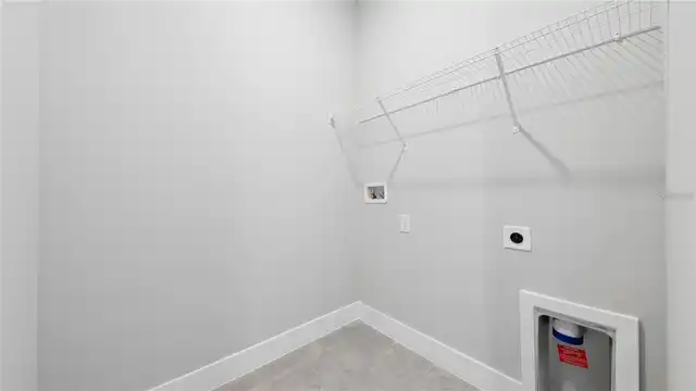 Listing Photo 11