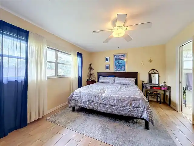 Listing Photo 29