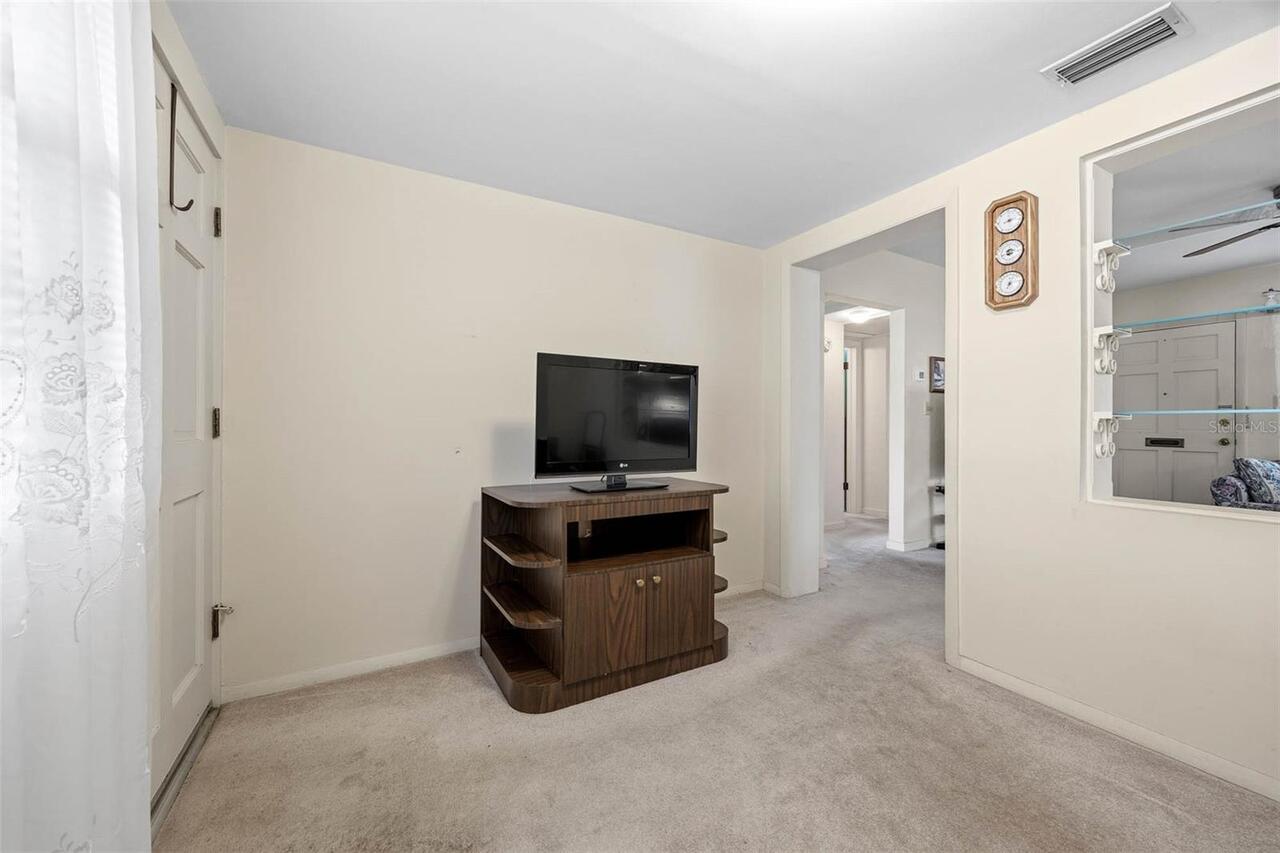 Listing Photo 13