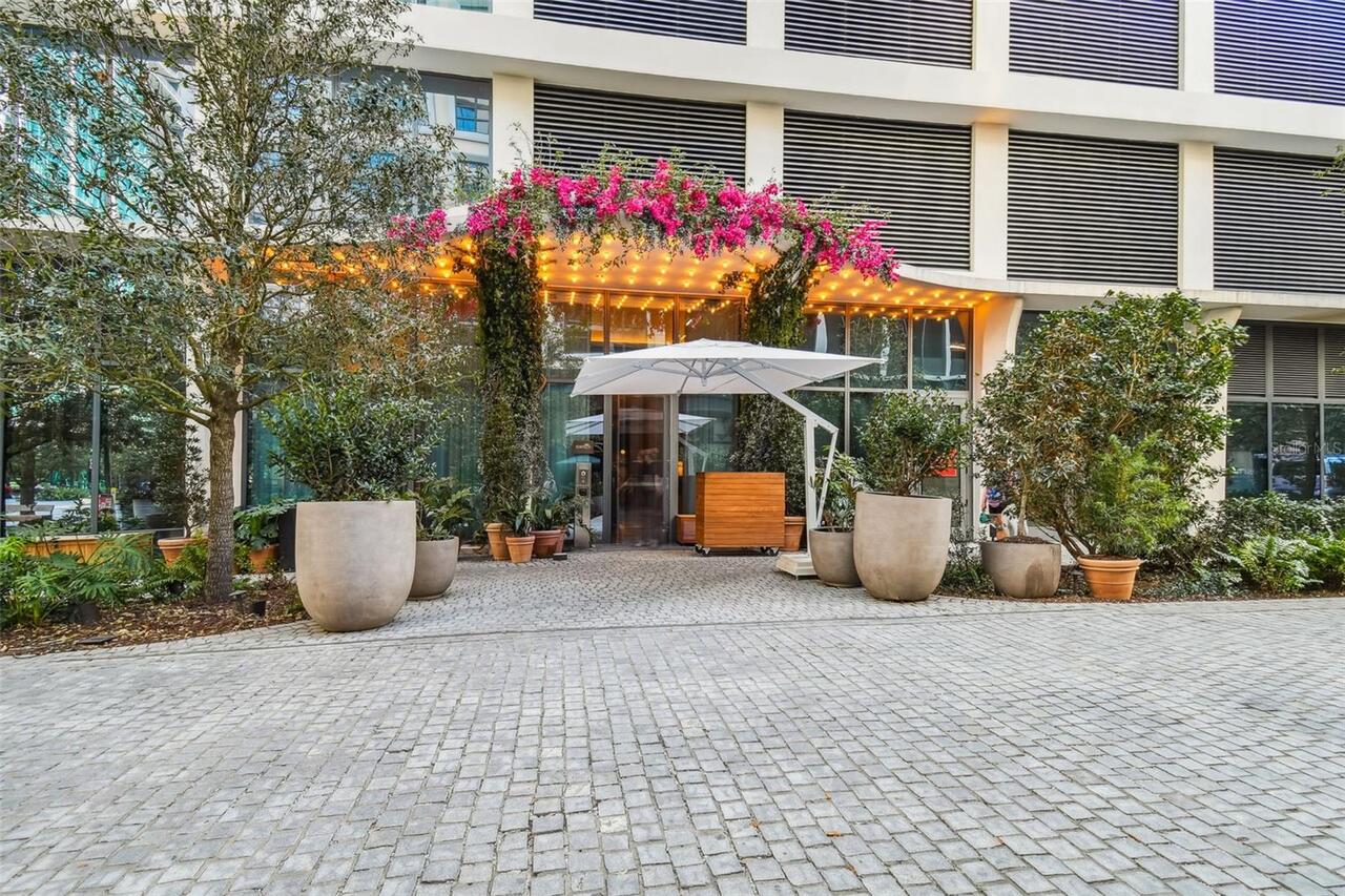 3BR, Home, 3BA, $4,999,000
Read More