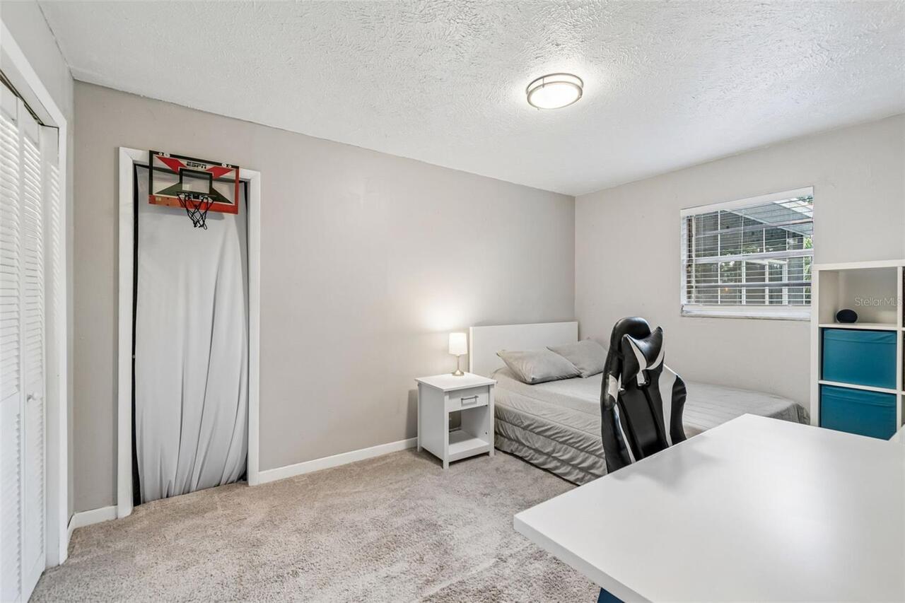 Listing Photo 23