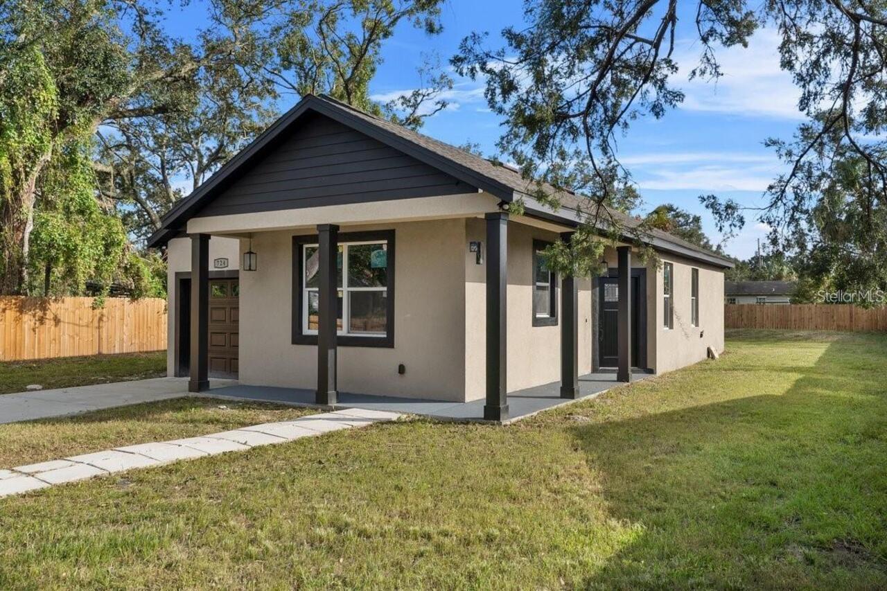 3BR, Residential Lease, 2BA, $2,000
Read More