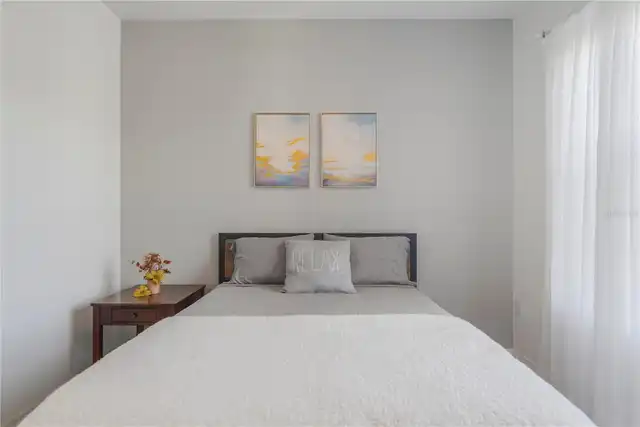 Listing Photo 7