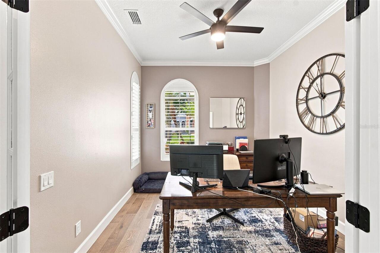 Listing Photo 8
