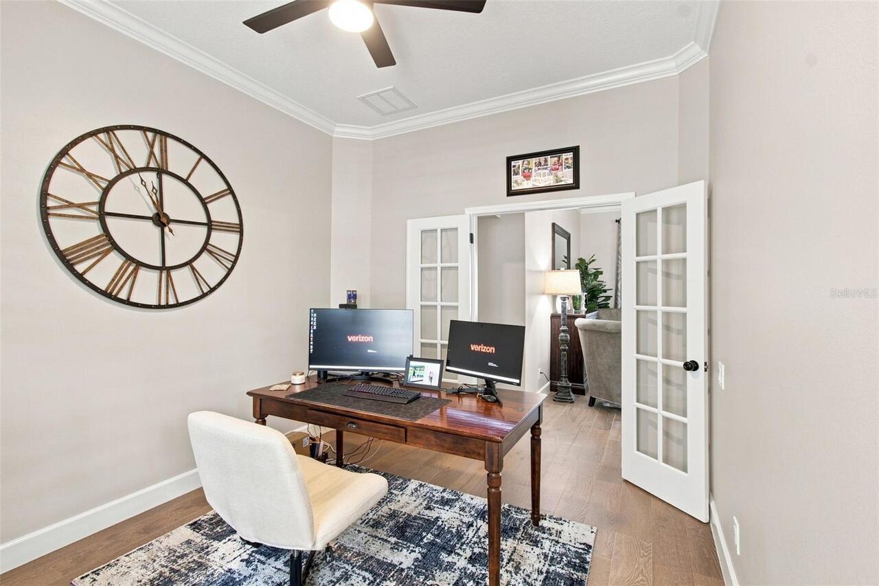 Listing Photo 9