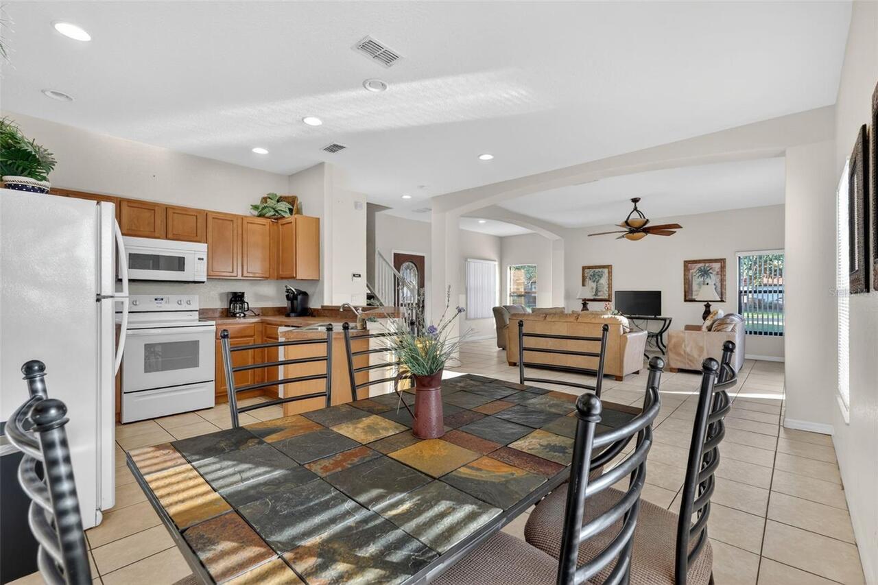Listing Photo 10