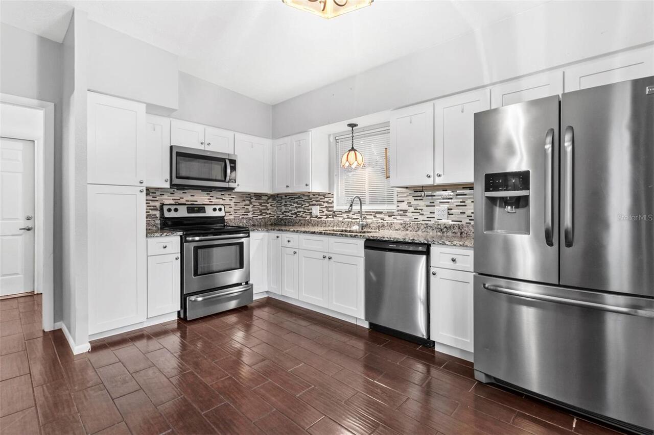 Listing Photo 19