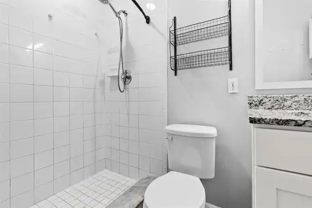 Listing Photo 16