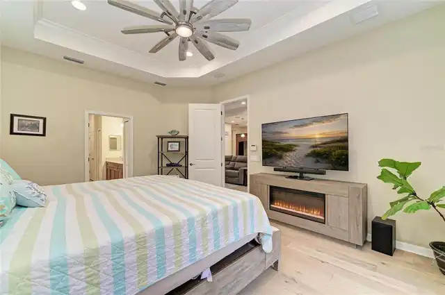 Listing Photo 25