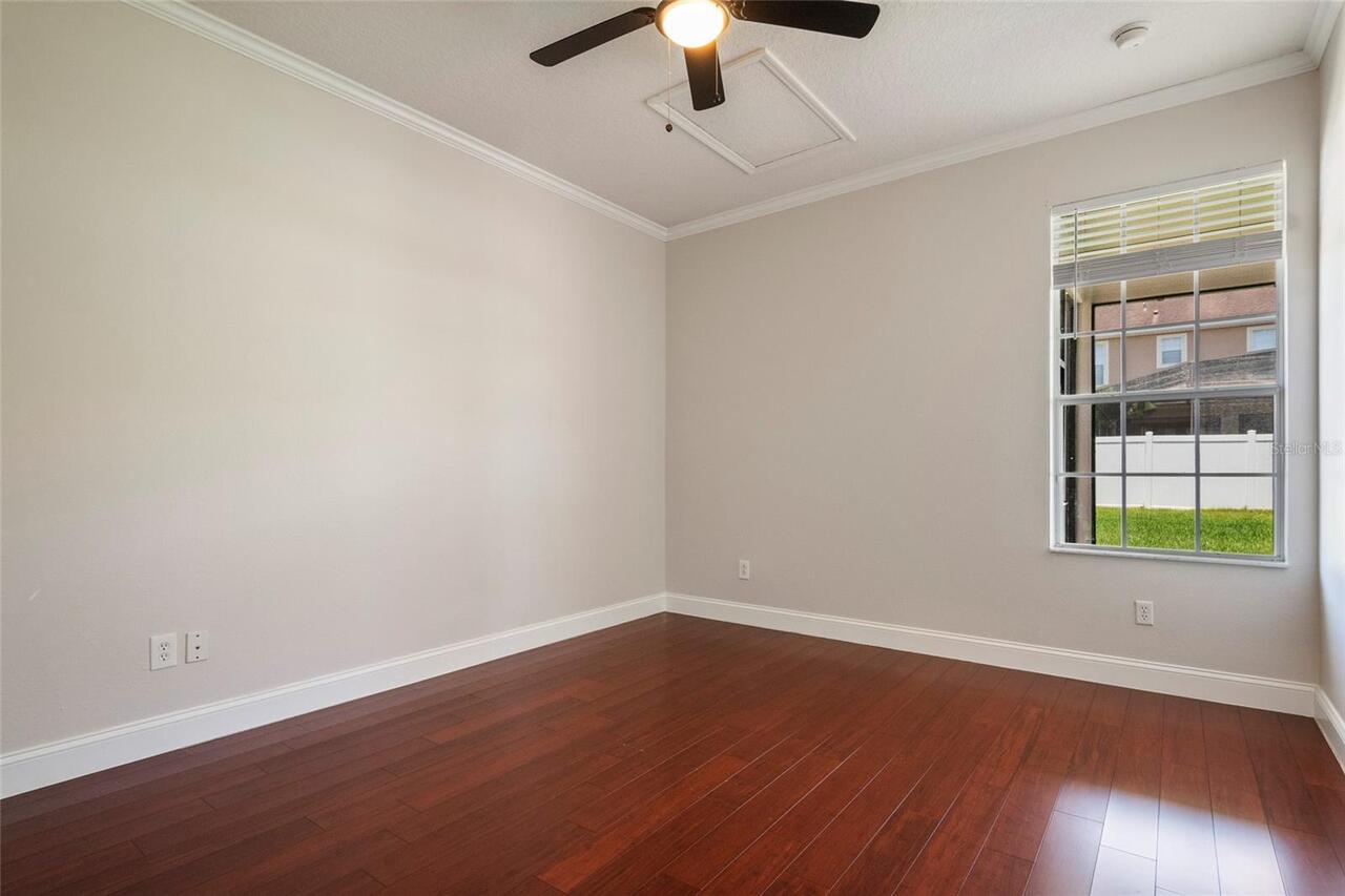 Listing Photo 32