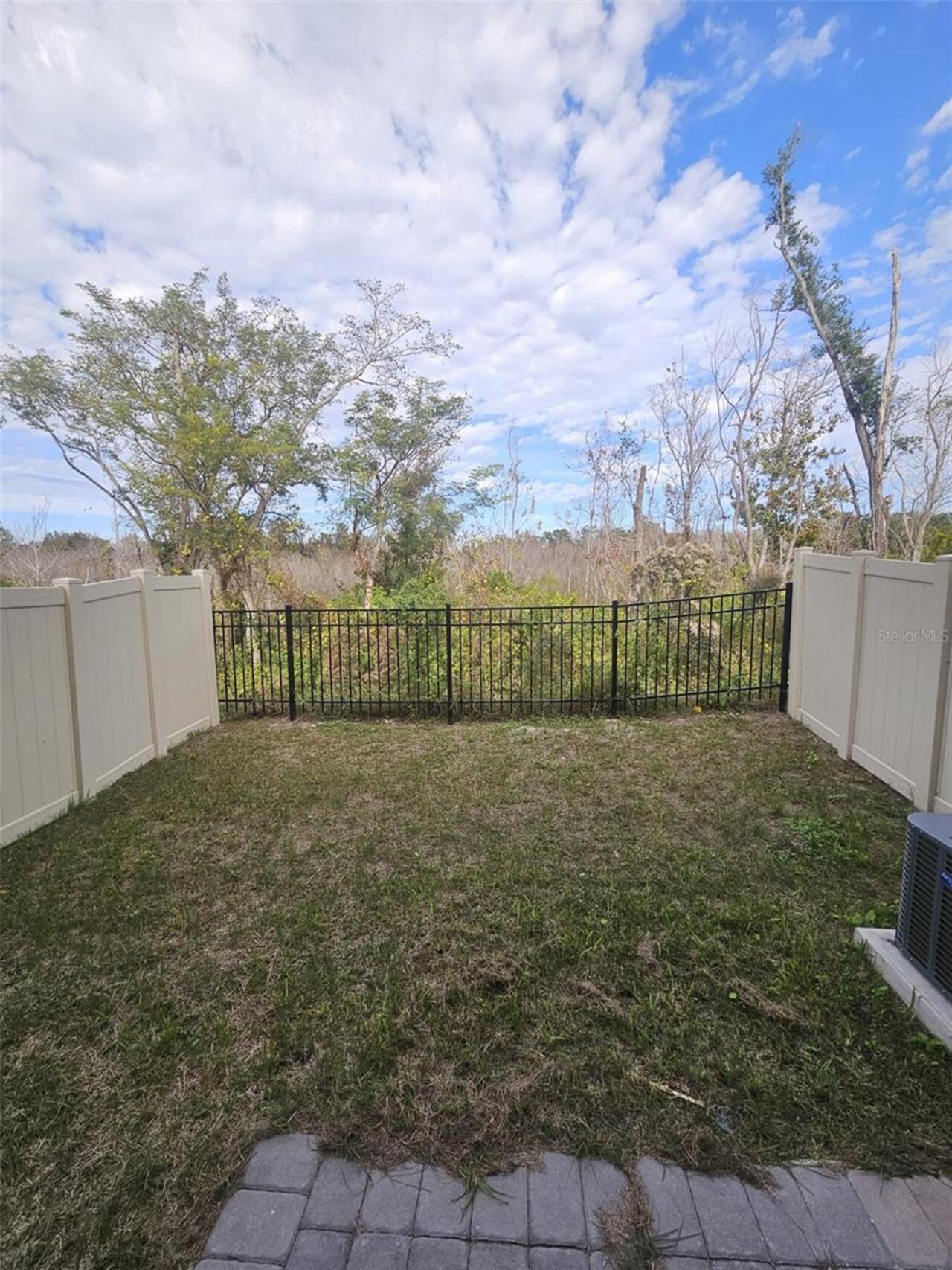 Listing Photo 19