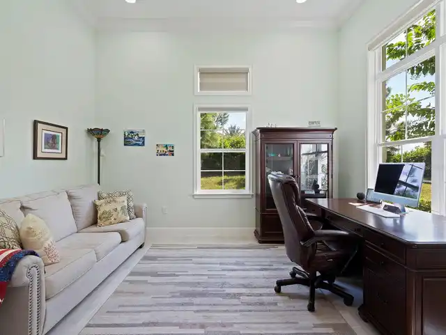 Listing Photo 13