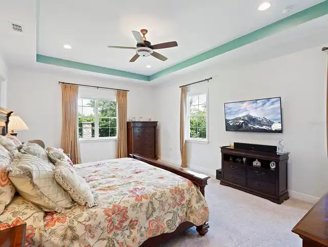 Listing Photo 38
