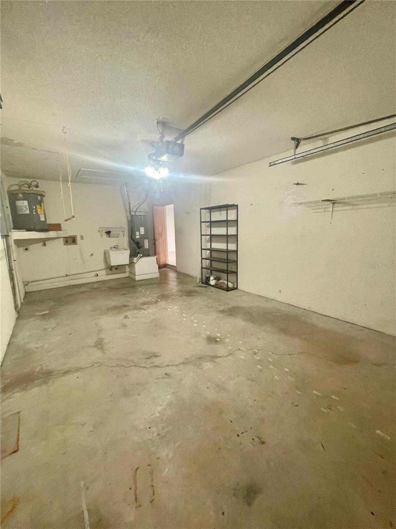 Listing Photo 14
