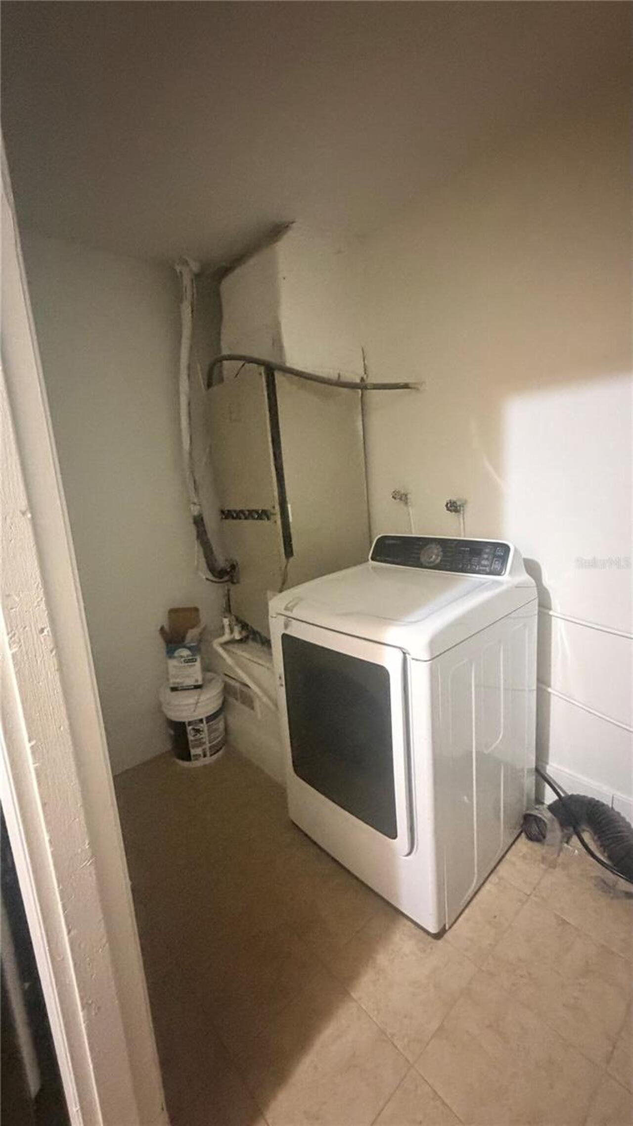 Listing Photo 10