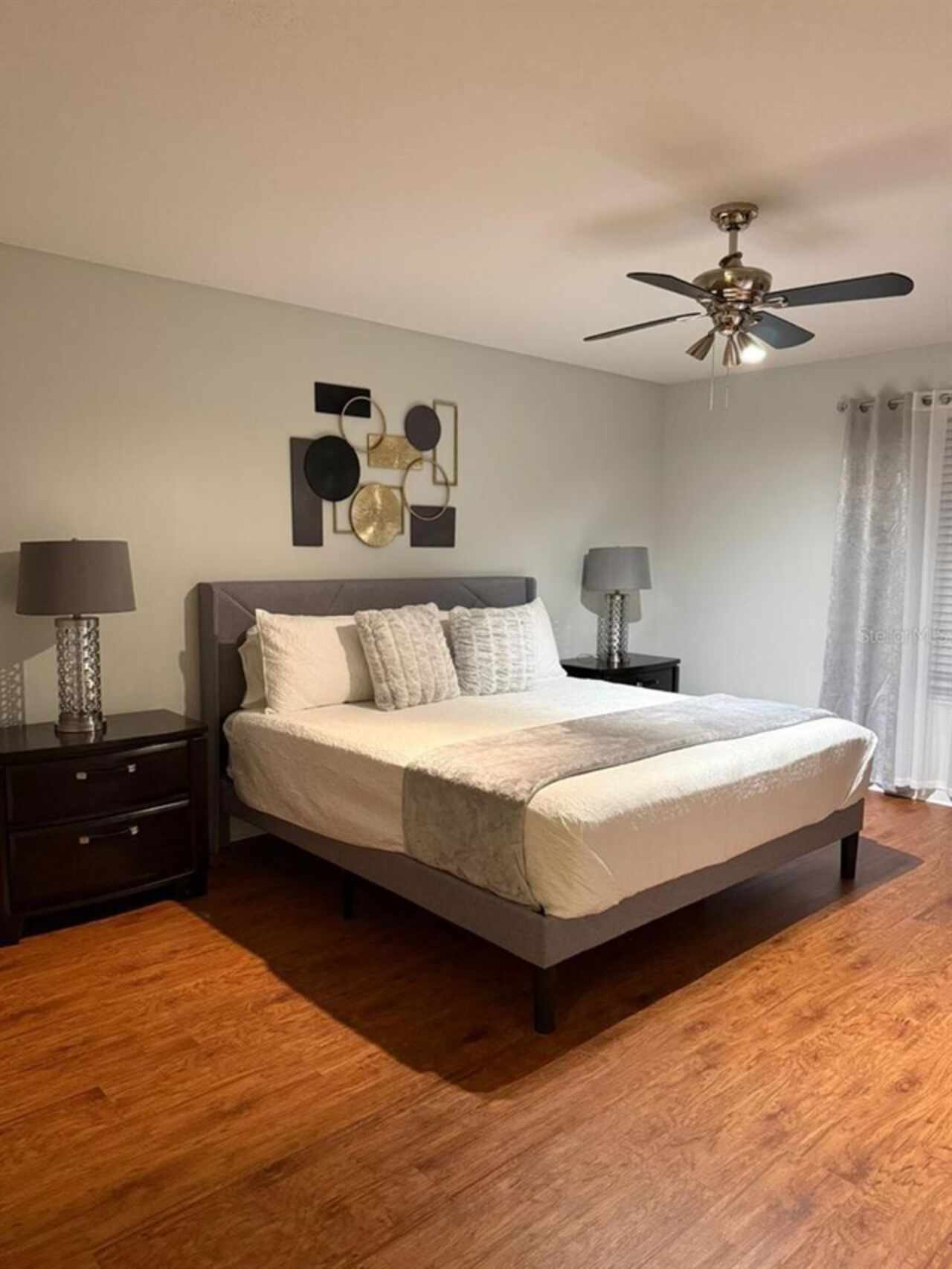 Listing Photo 9