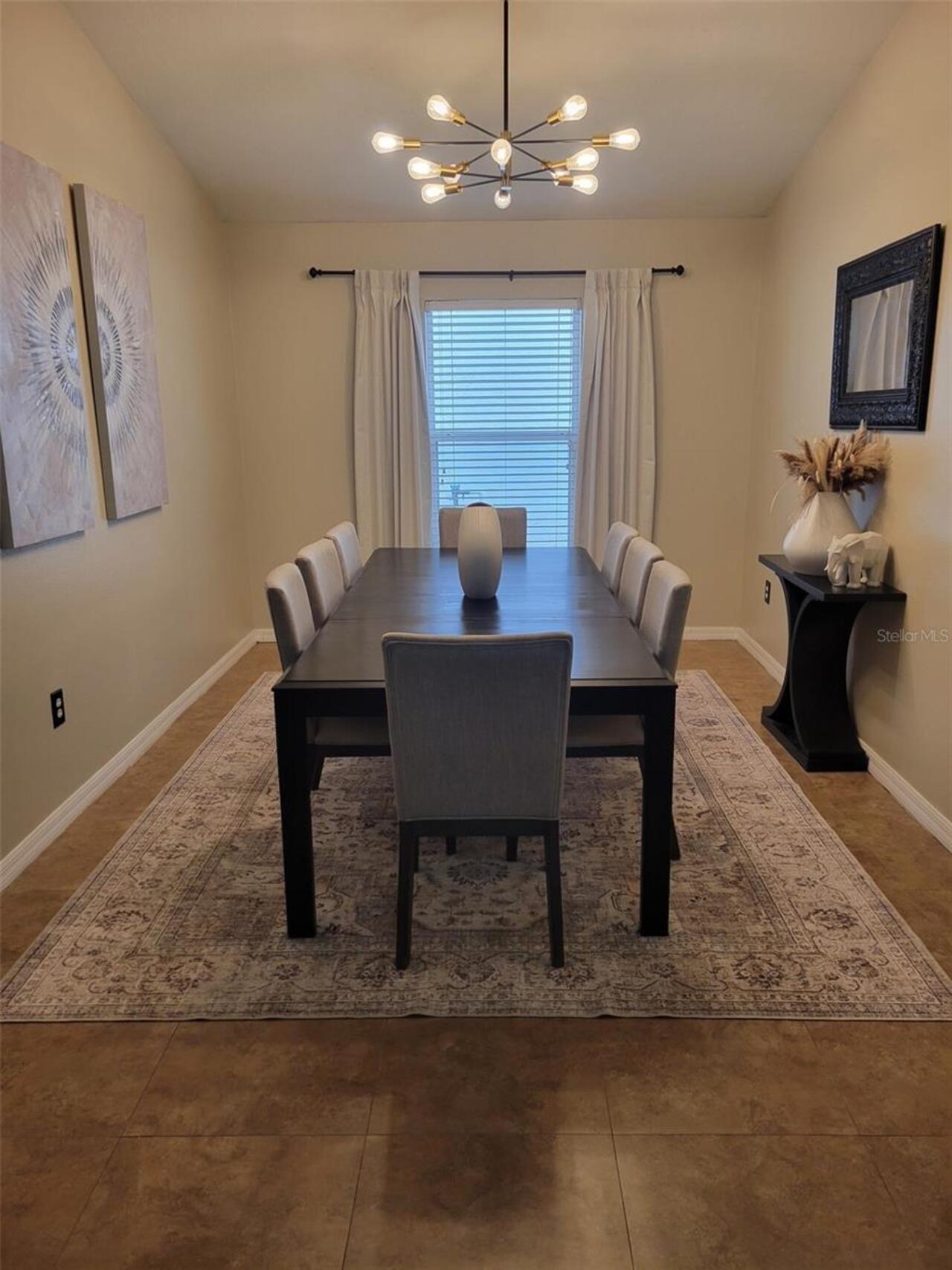 Listing Photo 8