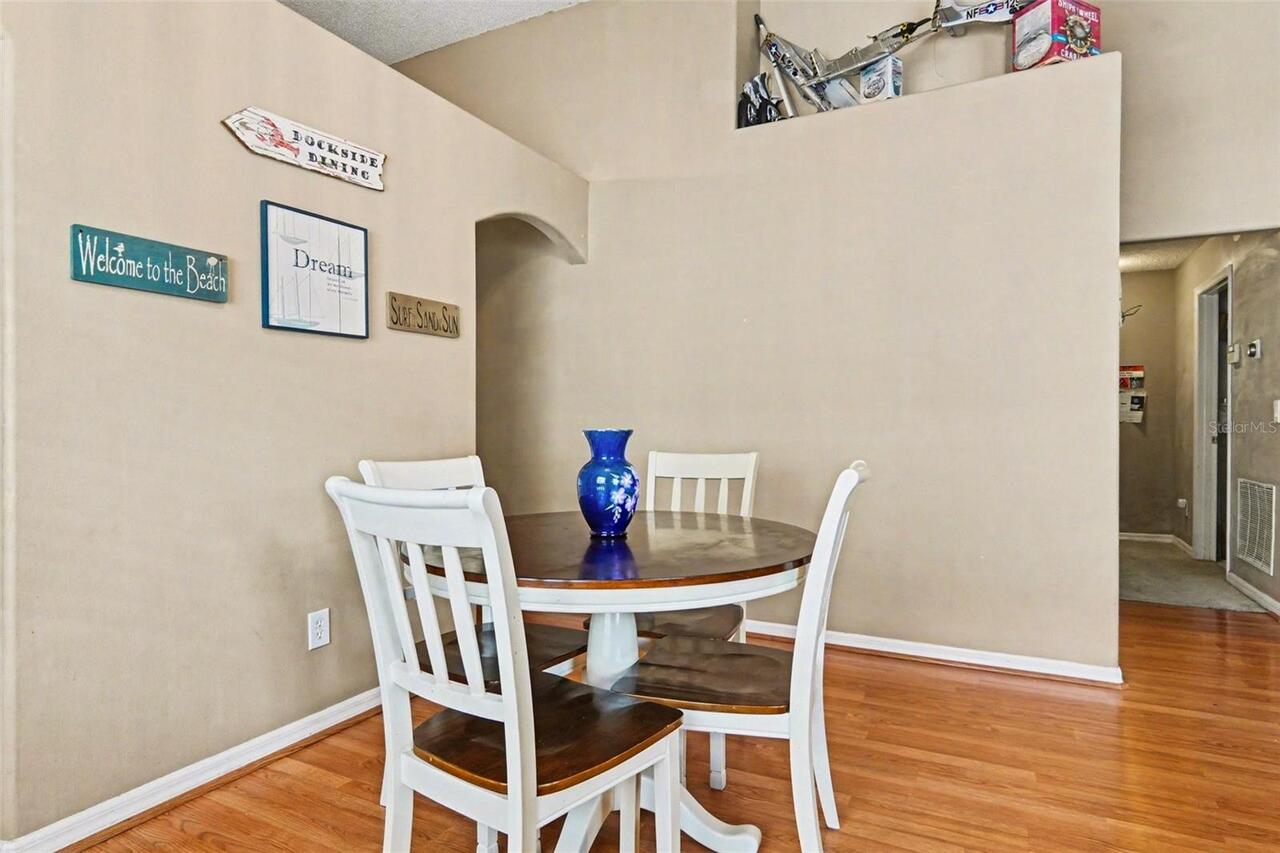 Listing Photo 14